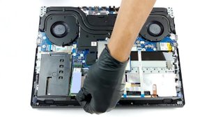 Lenovo Legion Y7000 (2019) - disassembly and upgrade options