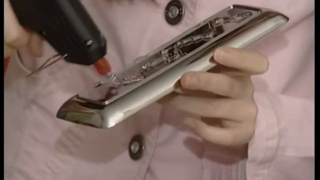 Часы из фуршетной посуды