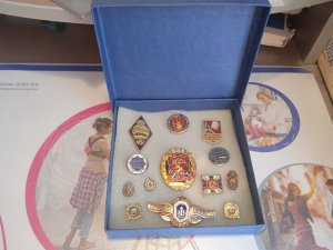 обзор на значки трёх эпох