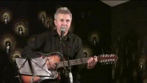 Михаил Калинкин - Офицеры (премьера песни) средн.flv