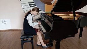 Ю.Весняк Джаз-вальс "Очарование", исполняет Наталья Хомчик, учитель Дмитрук Н.В.