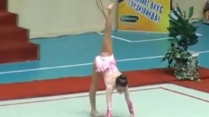 Гимнастка