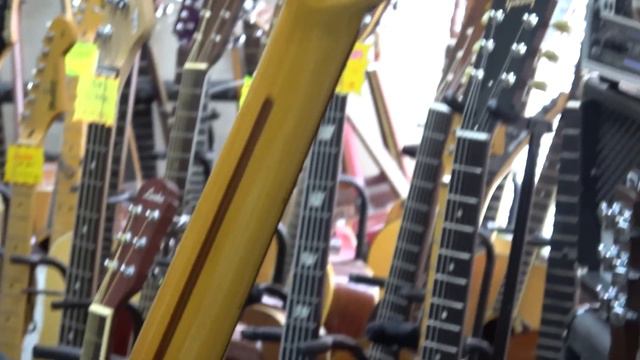 Fender Japan テレキャスターデラックス ラージヘッド！