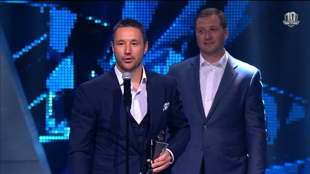 Вручение приза лучшему бомбардиру смотреть онлайн