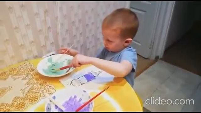 Артем 3 года: рисование пеной для бритья «Мороженое» смотреть онлайн