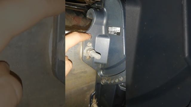 Установка двигателя Yamaha 40 fets на Салют 430. смотреть онлайн