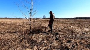 ПОКА ТОЙОТА на капиталке ЗАРАБАТЫВАЮ на МЕТАЛЛОКОПЕ на НИВЕ/ Первый ВЕСЕННИЙ ВЫЕЗД за металлом!