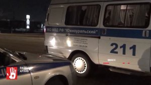 Психбригаду пришлось вызывать для мужчин, которые издавали непонятные звуки в одной из квартир