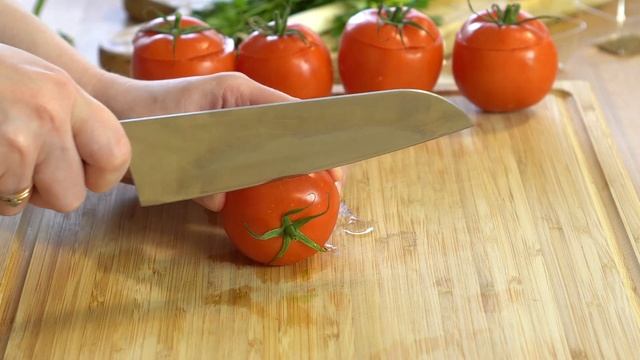 НЕ ОЖИДАЛА ТАКОГО ВКУСА! Запеченные фаршированные помидоры!Без майонеза и сыра!