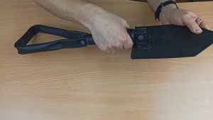 Туристическая лопата складная, металлическая / Обзор