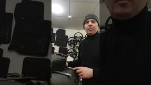 Как снять подголовник с Jeep Renegade Trailhawk?