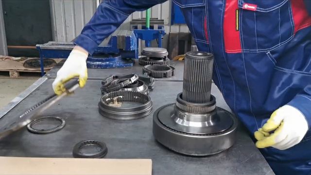 Сборка коробки передач ZF16S2530 от автомобиля Рено