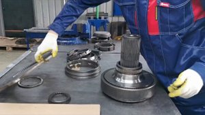 Сборка коробки передач ZF16S2530 от автомобиля Рено