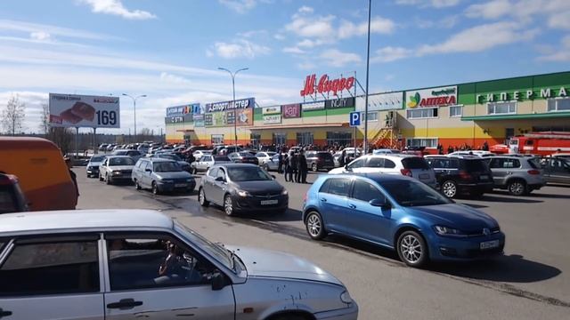 Возгорание в гипермаркете 
