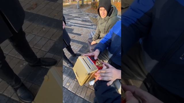 опять нас обокрали)
