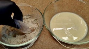 Жареная курица в хрустящей панировке с паприкой