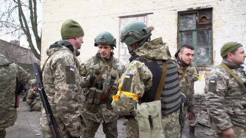 Минобороны: в Мариуполе сдались в плен 1026 украинских военных / События на ТВЦ