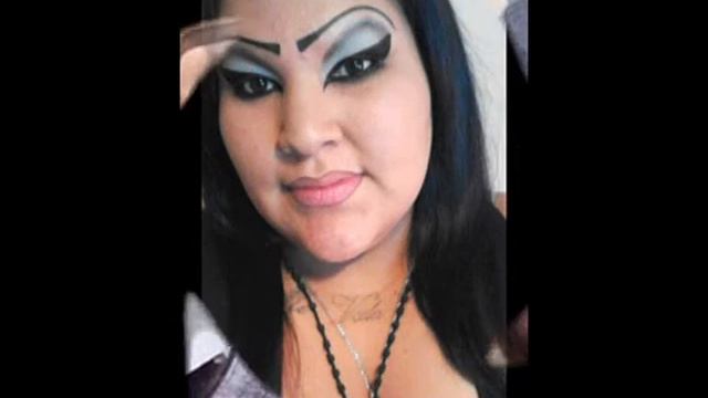 Женские брови и чувство прекрасного смотреть онлайн