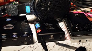 ?Audioengine D1 vs. FiiO K5 Pro vs. Creative SoundBlasterX G6 vs. Chord Mojo - Amp/DAC SHOOTOUT!!