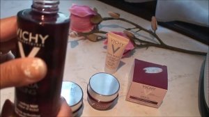 Skin Care l Vichy Idéalia Day and Night cream and Peeling review (age group 25-30) l Urdu n Hindi