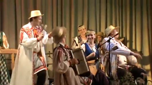 Ансамбль "Баламуты" - Танцы под гармонь, Я на печке молотила