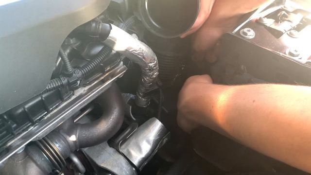 HOW TO INSTALL A SHORT RAM INTAKE ON A BMW 340I смотреть онлайн