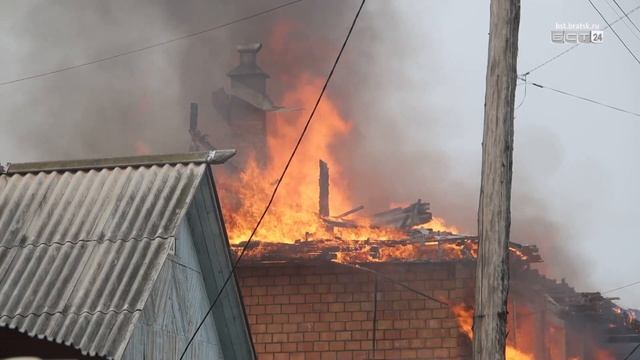 Братчанка получила ожоги лица во время пожара в коттедже смотреть онлайн