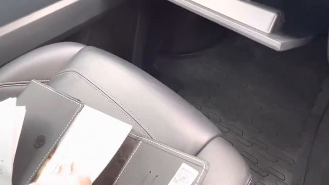 2020 Volkswagen Caravelle 2.0 BiTDI Executive DSG SWB Euro 6 (s/s) 5dr смотреть онлайн