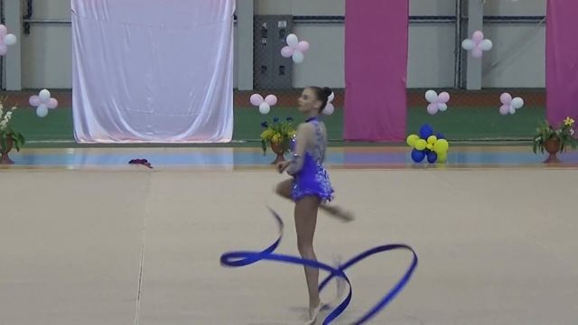 Художественная гимнастика. Упражнения с лентой - Александра Асланян (Львов) смотреть онлайн