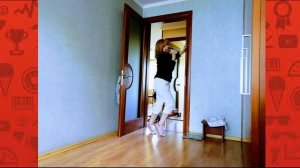 Мадам, держите вертикаль!!!