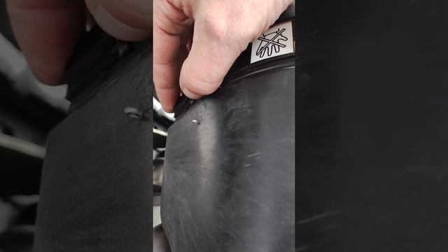 проблема в пластиковом корпусе смотреть онлайн