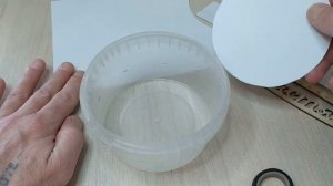 Торчат провода из стены, прячем красиво.