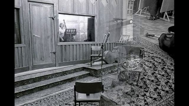 A.Shilkloper & M.Karetnikov perform Samba de Orfeu by Luiz Bonfá. LP Move, released 1987 in Russia смотреть онлайн