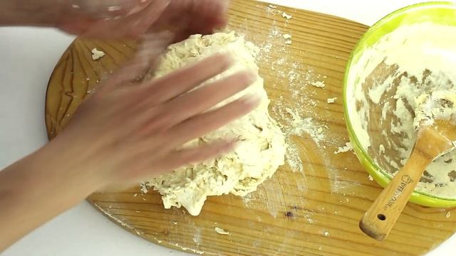 Лепешки с сыром и ветчиной на сковороде — видео рецепт