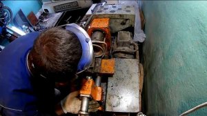 Замена подшипника в опоре передней стойки справа Subaru Forester SF5