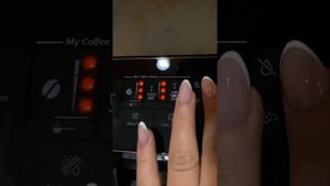 Кавомашина PHILIPS EP3347/90 та приготування Капучіно з нутеллою ☕️??