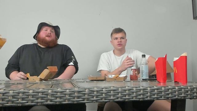 Jynxzi And Caseoh Mukbang With TTS