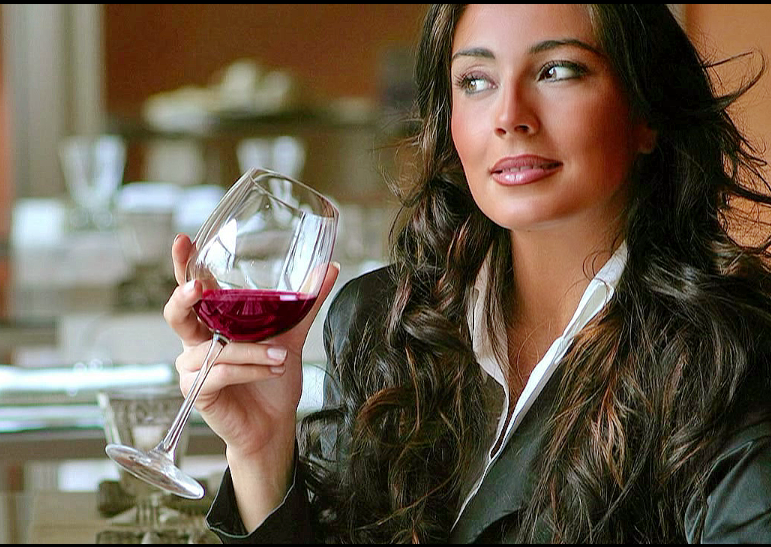 Эта женщина.mp4 смотреть онлайн