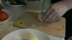 Как разделать, подготовить и приготовить сома в духовке.