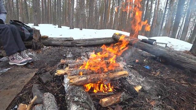 ЛУЧКОВАЯ ПИЛА/ХЛЕБ И МЯСО НА ОГНЕ/БУШКРАФТ/BOW SAW/BREAD AND MEAT ON THE FIRE/BUSHCRAFT...