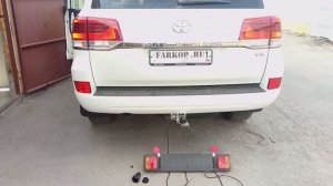 Установка фаркопа на Toyota Land Cruiser 200 (2019г.в.) в компании Farkop161.ru
