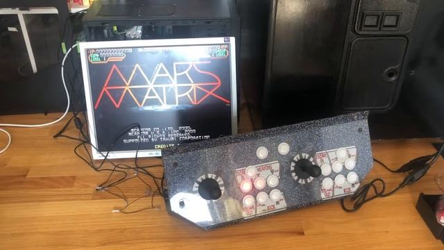 Console and 21 inch 4:3 LCD running 1600x1200 for arcade cabinet. смотреть онлайн