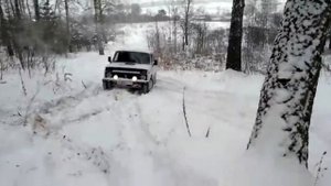 Нива 2131 по снегу