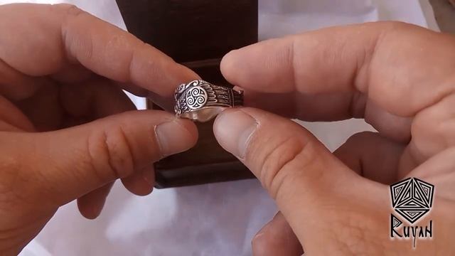 Кольцо ручной работы "Вороны Одина" смотреть онлайн