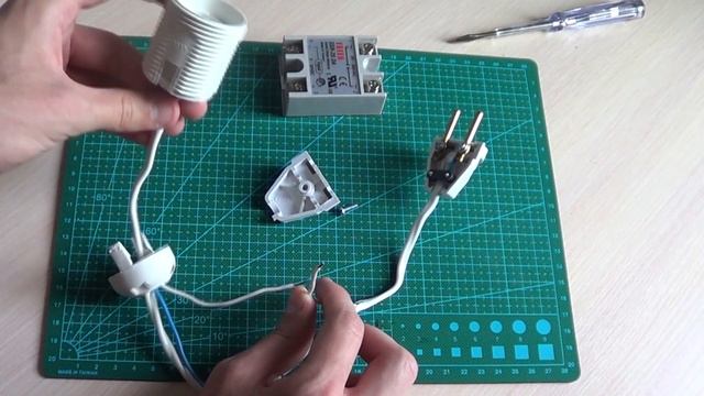 Включение патрона с лампочкой в электрическую сеть смотреть онлайн