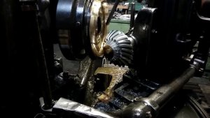 Нарезка конической шестерни с круговым зубом