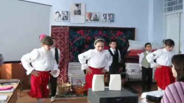 Хора дин Молдова (4 "Б" класс гимназия №2) смотреть онлайн