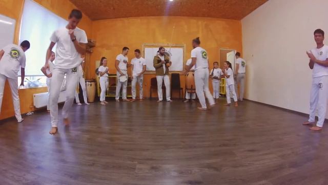 Salamandra and Dingo (2021 Cordao de Ouro Capoeira Batizado) смотреть онлайн
