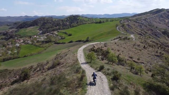 HUSQVARNA 701  KTM 640 - Colli Bolognesi Enduro