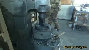 Дамасская сталь . Ковка пакета и топора . 1 серия